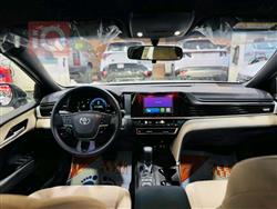 تۆیۆتا کامری